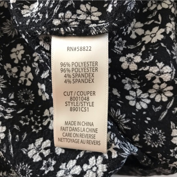 Max Studio Black&White Floral Ruffle Wrap Midi Dress - Picture 6 of 7